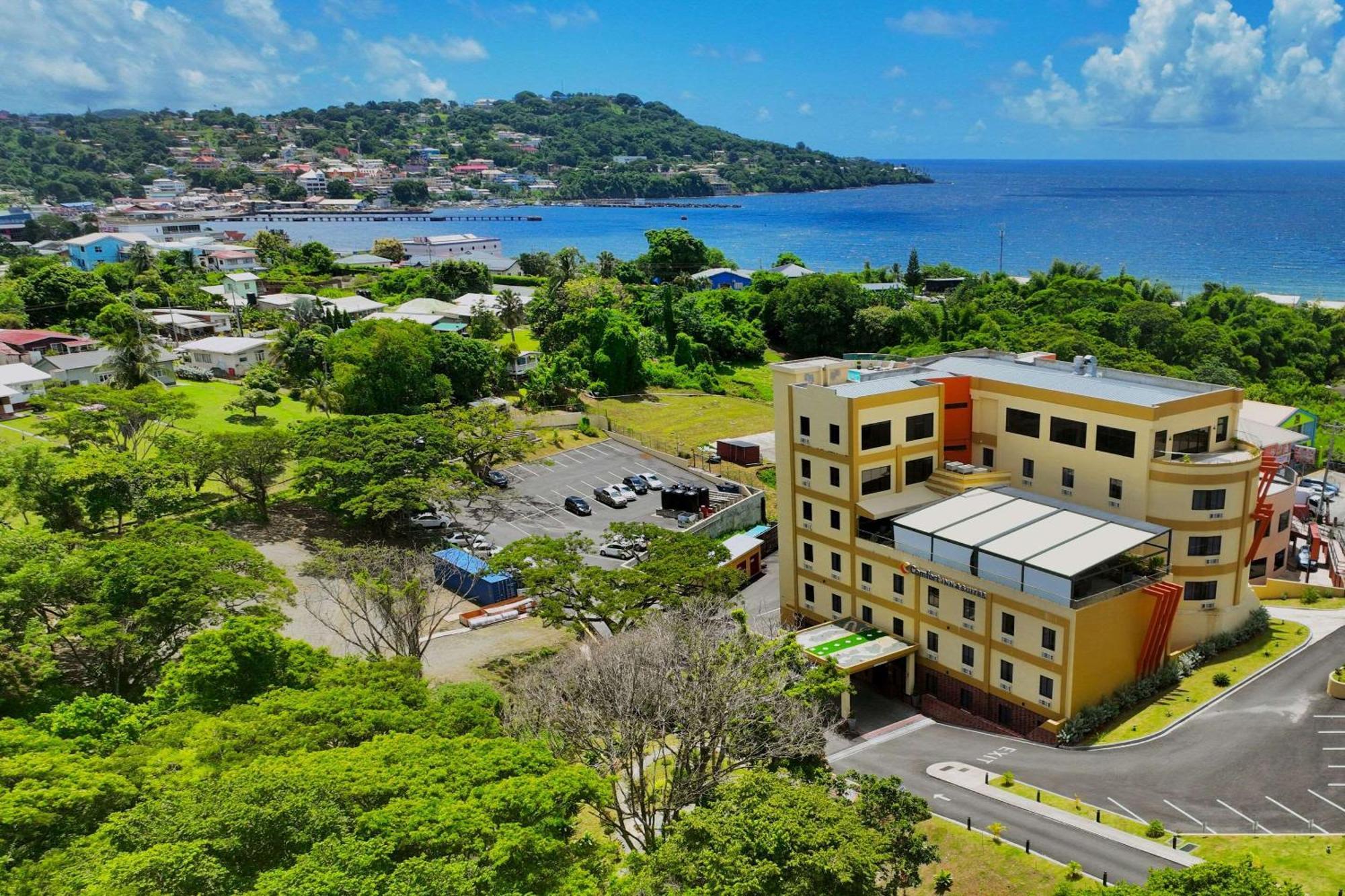 Comfort Inn & Suites Tobago Signal Hill Eksteriør billede